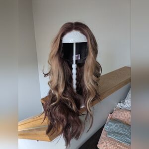 Chelsey Smith Crowns Sharpay Natural Auburn With Highlights